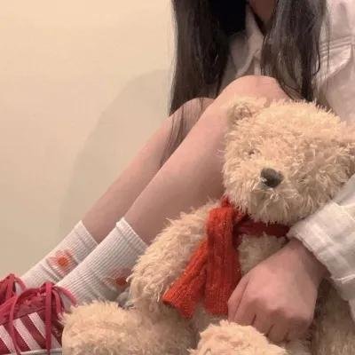 雌狐：大电影海报